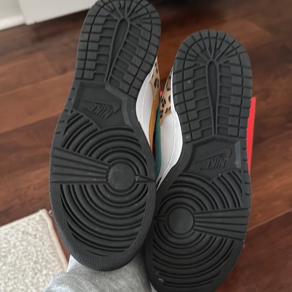 Nike Dunk Low: Safari Mix - Picture 7 of 7